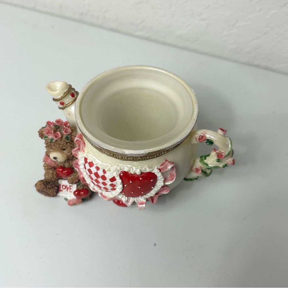 Vintage Hand Crafted Hand Painted Poly Stone Valentines Tea Light Candle Holder - Picture 3 of 7